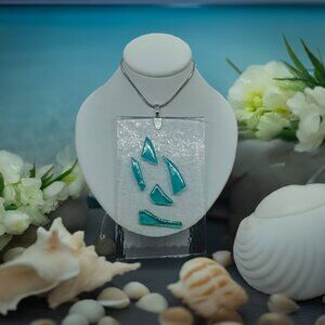 Textured statement necklace to layer, Unique teal & clear festival jewelry